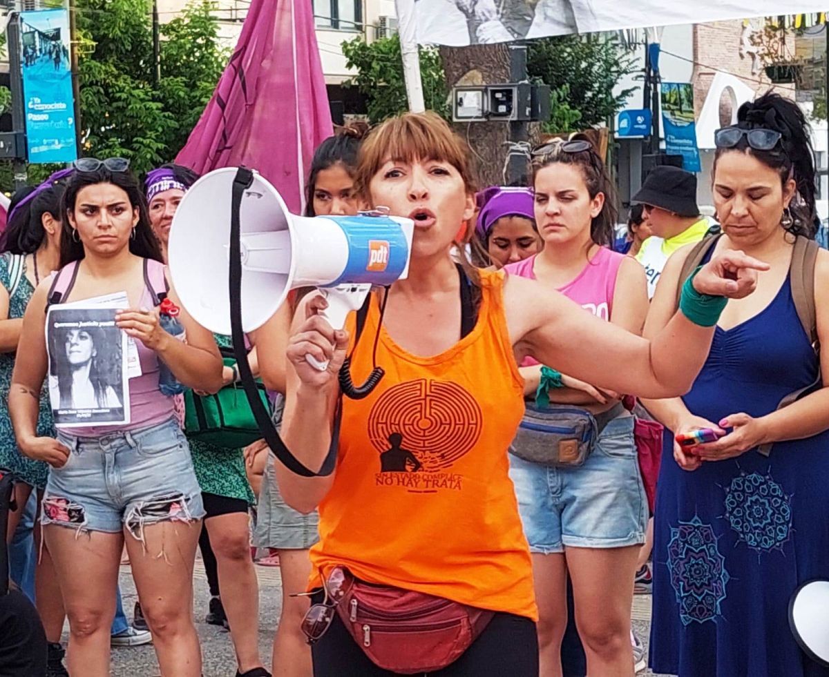Jure asegura que los candidatos no se animan a debatir con ella